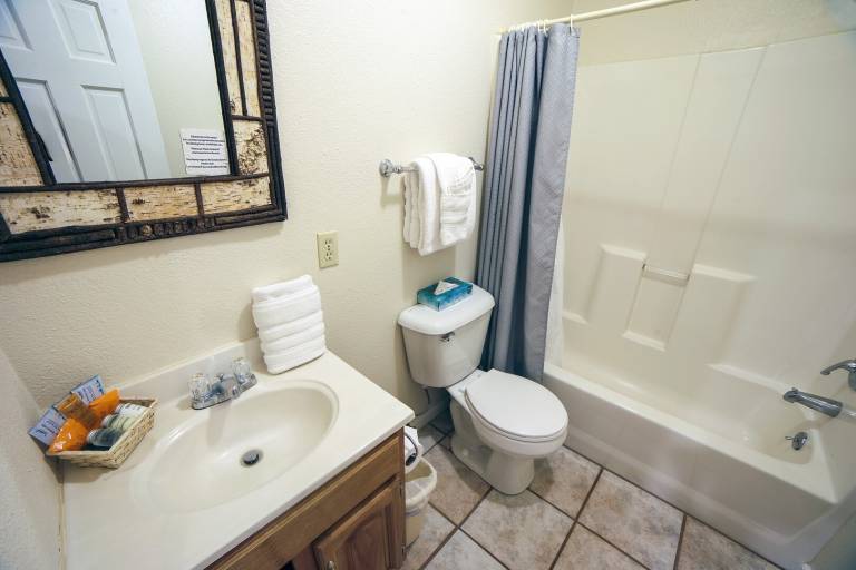 Condo with patio & private pool — photo 5
