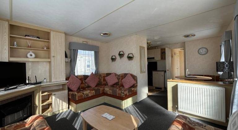 Apartment with 2 rooms for 6 persons — photo 2