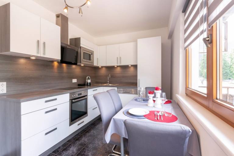 Holiday apartment with patio | Mountain view — photo 4