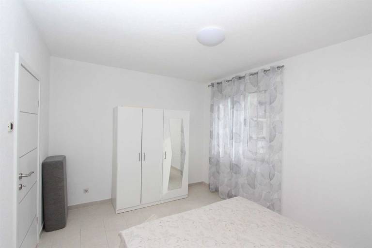 Apartment with 2 rooms for 3 persons — photo 3