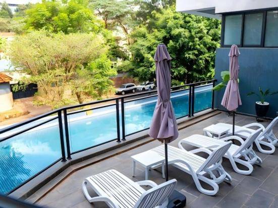 Serviced apartment with pool — photo 5
