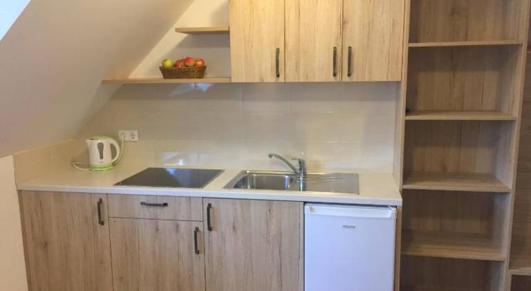 Apartmaji in sobe Tina — photo 2