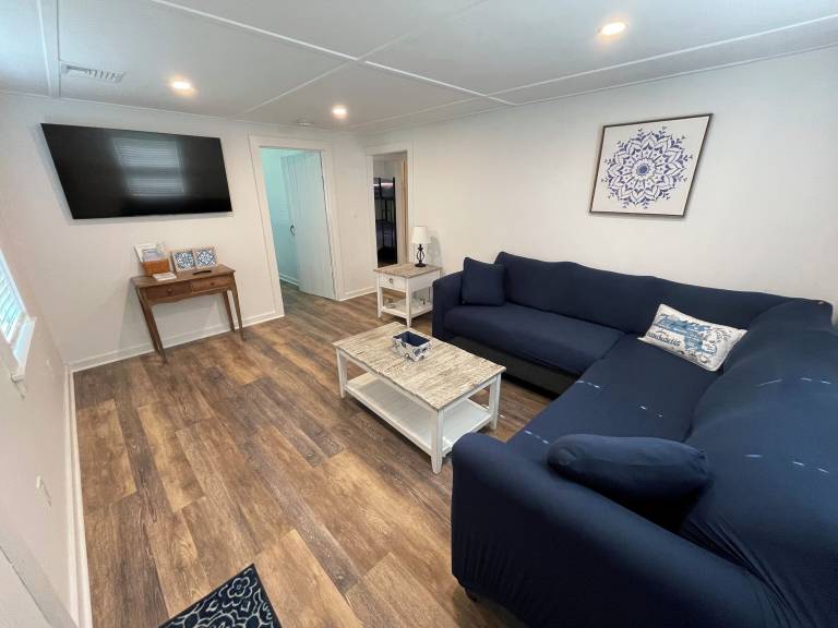 Cabin West Yarmouth