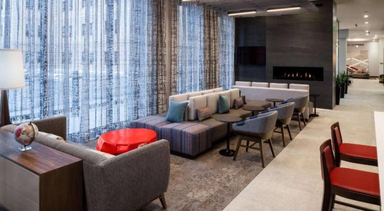 Hilton Garden Inn Madison Downtown — photo 4