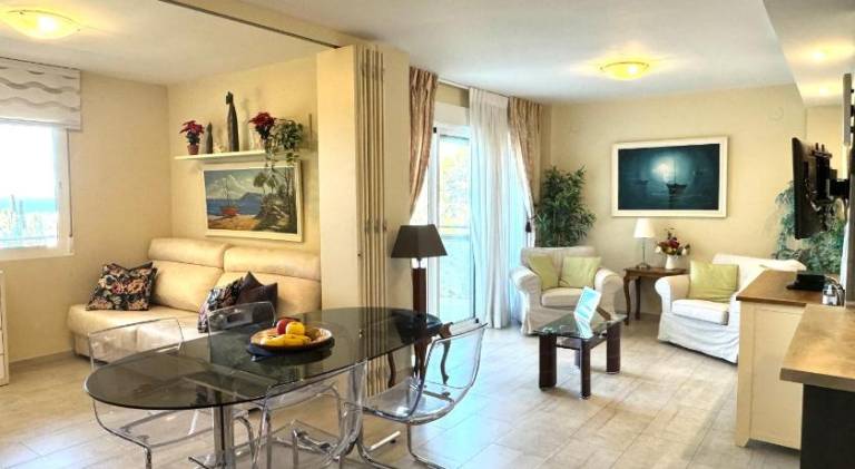 Fully equipped rental apartment with garden, patio & pool | Next to the beach | Perfect for remote work | Pet-friendly — photo 3