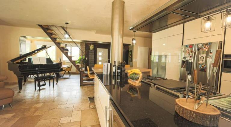 Spacious villa with pool | Dogs allowed — photo 4
