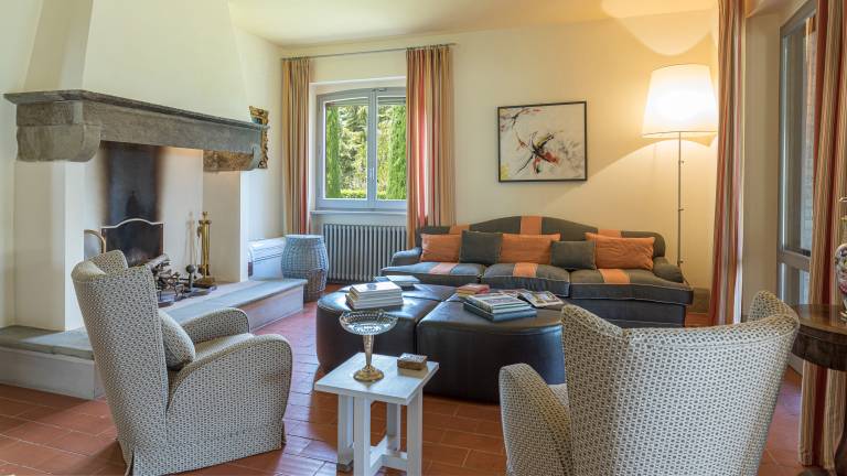 Fully equipped spacious villa with garden, barbeque & private pool | Perfect for remote work | Pet-friendly — photo 4