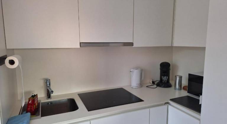 Rental apartment with patio | Close to the beach | Pet-friendly — photo 3