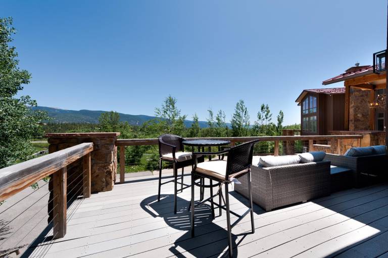 Amazing Luxury Home - Views/Hot Tub/Fire Pit/Ping Pong - 3 Miles to Purg — photo 4