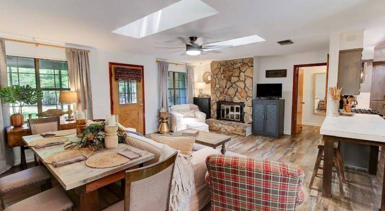 House with 2 rooms for 8 persons in Shreveport, LA