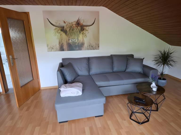 Rental apartment with fast internet & garden | Garden view | Perfect for remote work — photo 2