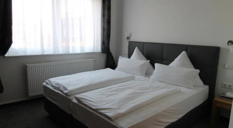 Hotel & Restaurant Blume in Wolfsburg
