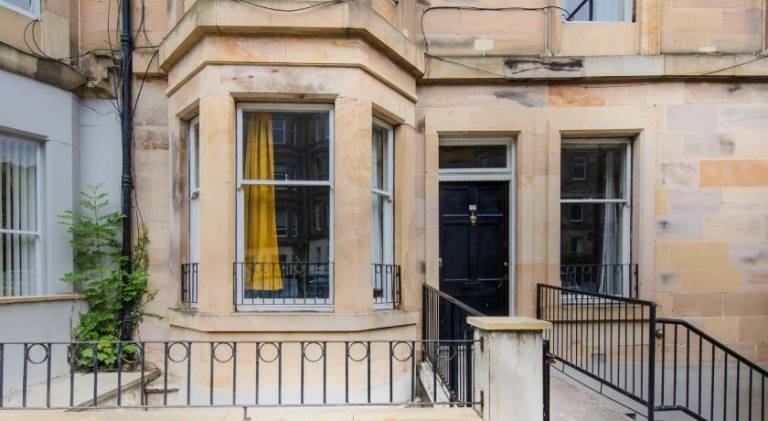 Apartment | Next to Holyrood Palace — photo 3