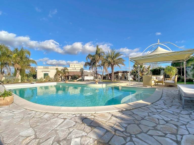 Villa Maglie