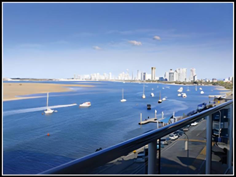 Serviced apartment Runaway Bay