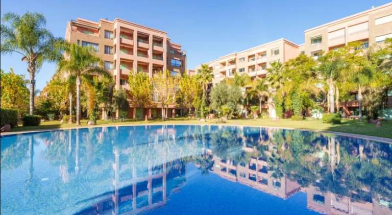 Luxury Apartment with Private Jacuzzi & Pool Central Marrakech — photo 4