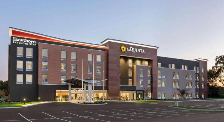 La Quinta Inn & Suites by Wyndham Mount Laurel Moorestown