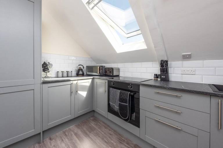 Spacious City Centre Penthouse Gem, Cathedral View — photo 3