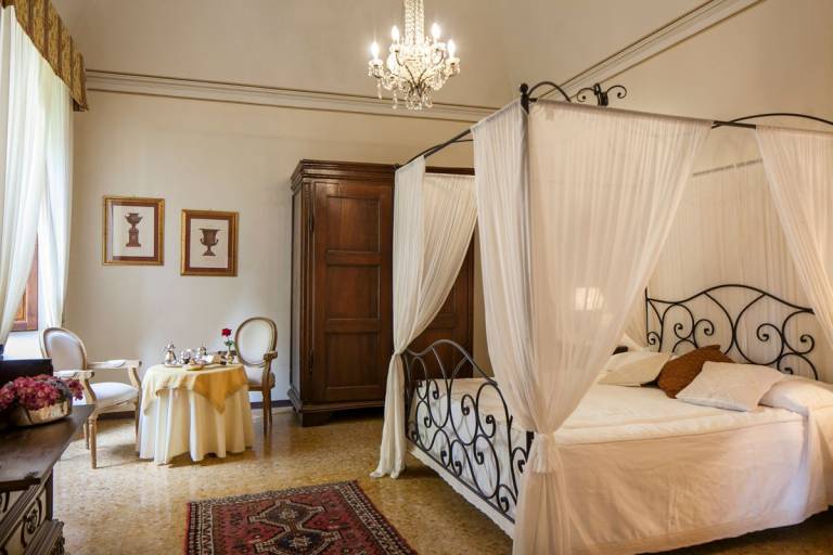 Children-friendly nice villa with terrace, yard & private pool | Pet-friendly — photo 4