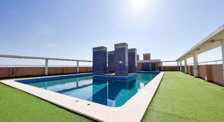 Apartment with pool — photo 3