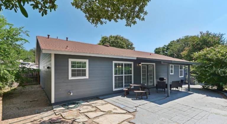Modern Rental Near Medical Center, Six Flags, UTSA, La Cantera, Lackland AFB — photo 5