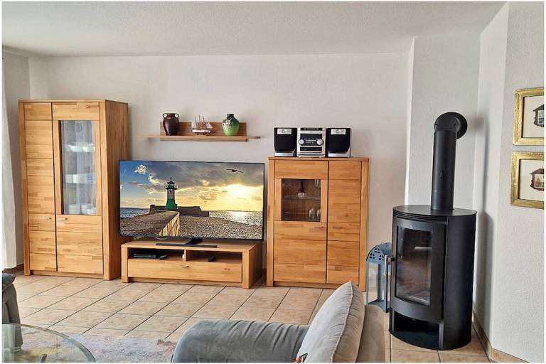 Vacation home with sauna & garden — photo 2