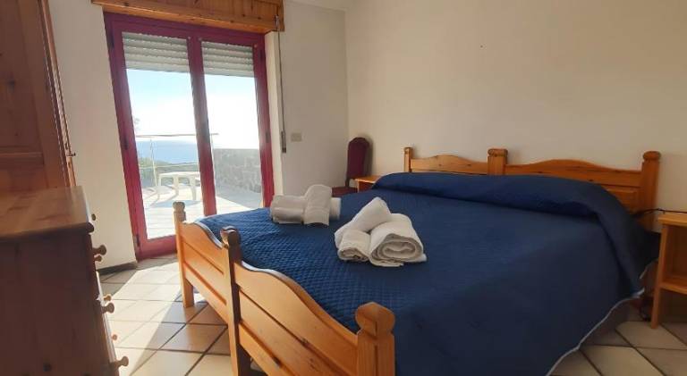 Bea Casa Vacanze con vista mare — photo 2