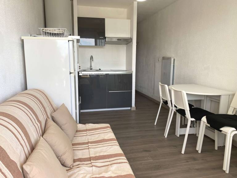 Charming T1 Apt with Balcony, 5 mins to Thermal Baths & Shops — photo 3