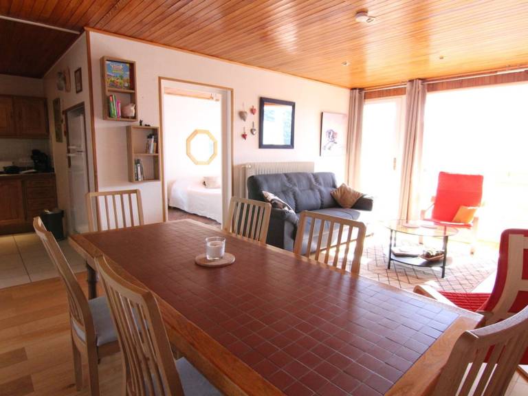 Rental apartment with 2 rooms for 6 persons — photo 4