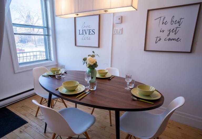 Apartment Côte-Des-Neiges—Notre-Dame-De-Grâce