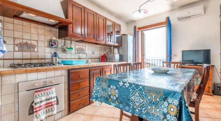 Rental apartment with terrace — photo 4