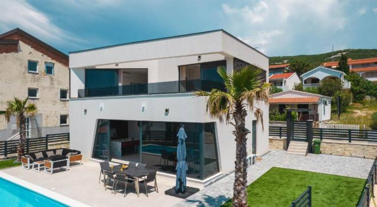 Villa with pool | Pet-friendly — photo 4