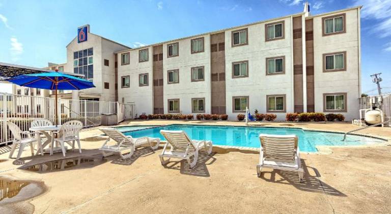 Motel 6 Killeen, TX — photo 3