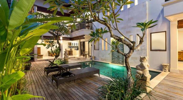 Villa with pool | Pets are welcome — photo 3