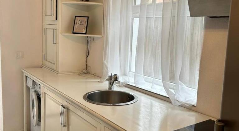 Rental apartment with patio | Pet-friendly — photo 5