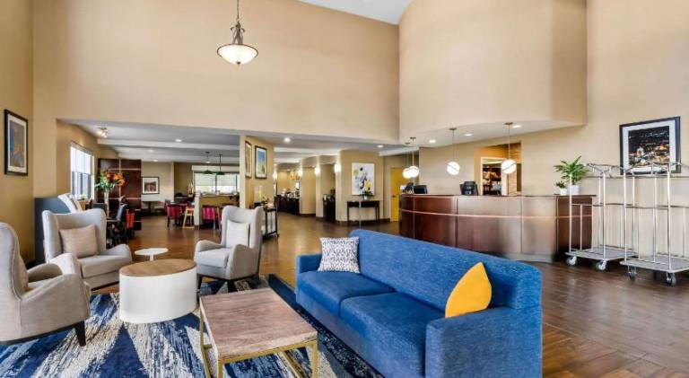 Comfort Suites Salem-Roanoke I-81 — photo 3