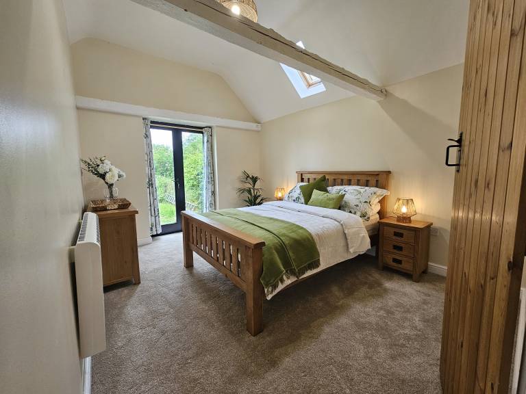 Lily s Cottage Sleeps 2 with Pets