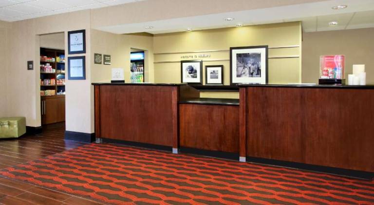 Hampton Inn & Suites Columbus Hilliard — photo 5