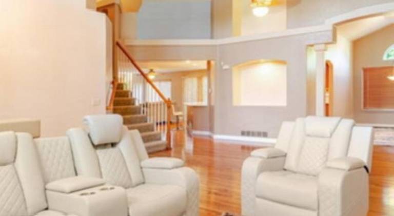 House with jacuzzi | Pets are welcome — photo 3
