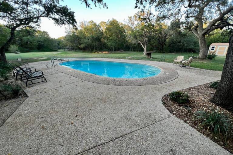 House  Hill Country Village