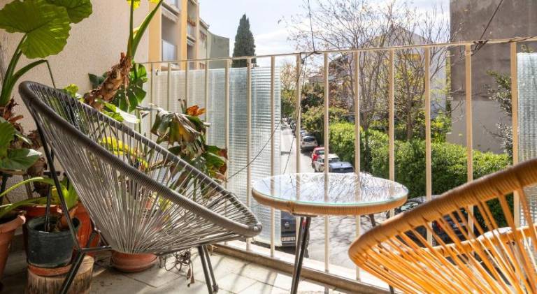 Comfort family apartment with balcony and sea view — photo 5
