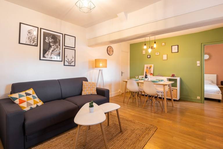 Ferienwohnung La Croix-Rousse
