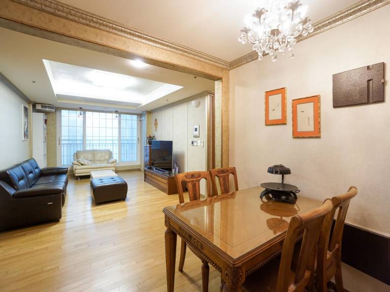 Apartment Gangnam-gu