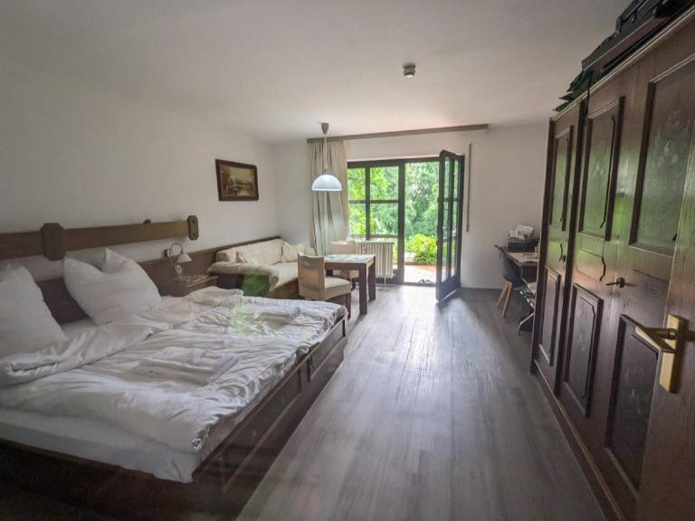 Ferienappartement Bademantelzugang zur Therme (Bad Griesbach Therme i. Rottal) — photo 3