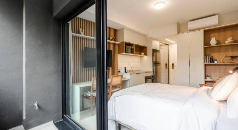 Rental apartment with yard, pool & terrace | Perfect for remote work — photo 2