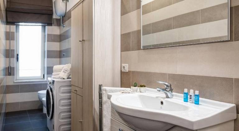 Apartment with 2 rooms for 6 persons — photo 4