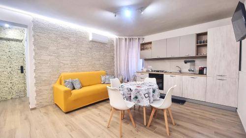 Holiday apartment | Pets are welcome in Aci Castello