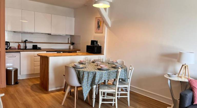 Apartment with 1 room for 5 persons — photo 3