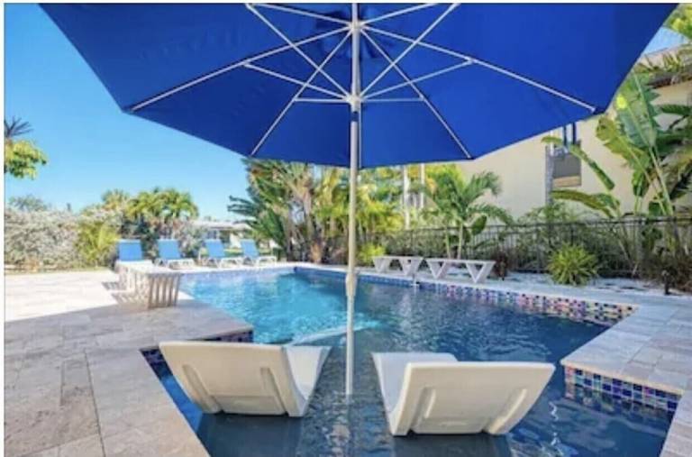 Hus Lido Key