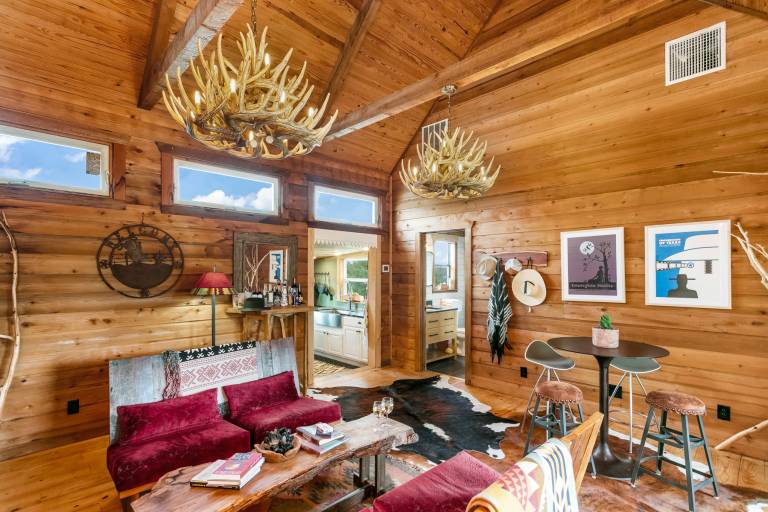 Cabin with barbecue | Mountain view — photo 4